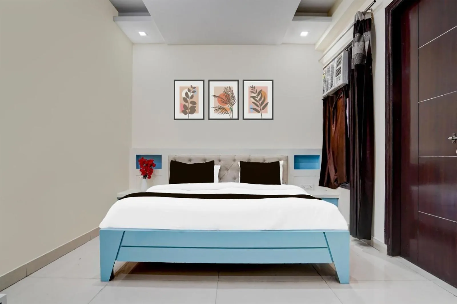 Hotel Loha New Delhi