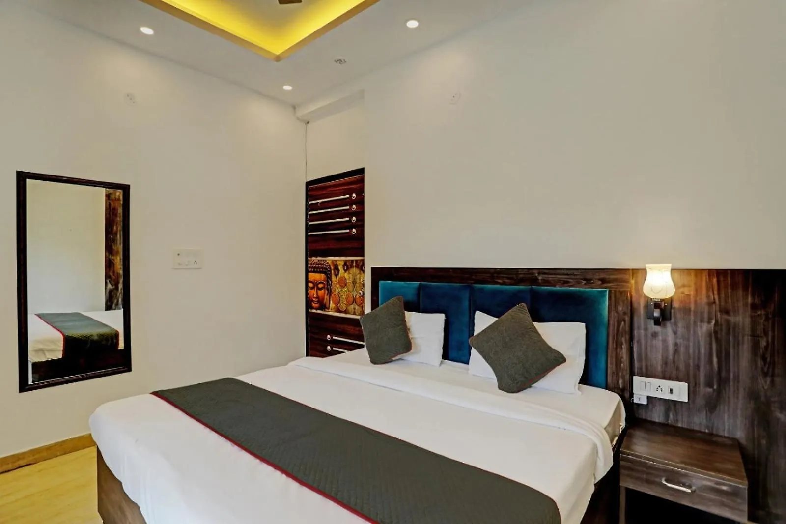 Hotel Loha New Delhi