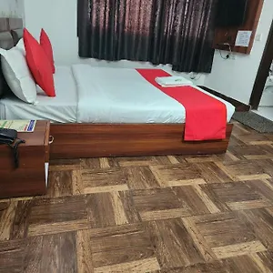 Cozy Cave Near Igi Airport Delhi **** New Delhi