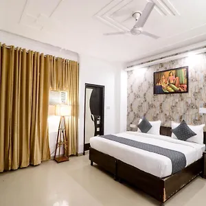Near Delhi Airport **** New Delhi